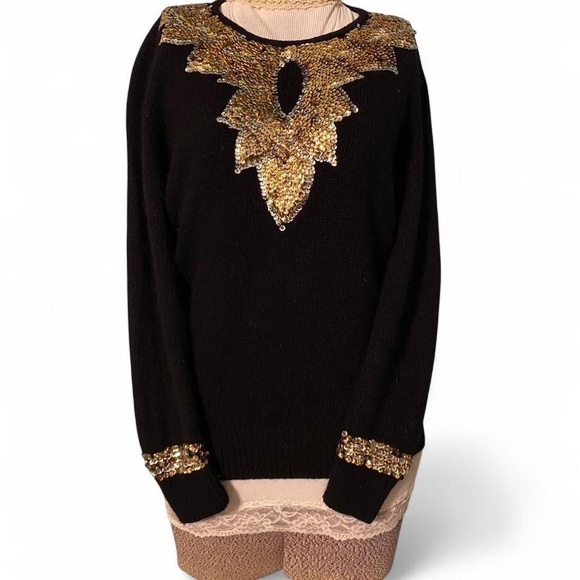 le Chois Sweaters - Vintage Le Chois Black Sweater with Gold Sequin Design